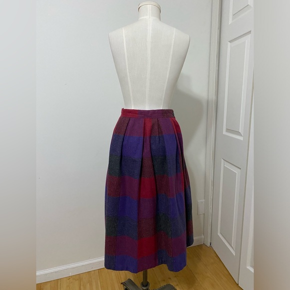 VINTAGE 1970’s Plaid Wool Pleated Midi Skirt Jewel Tone Red Purple Size SMALL - Picture 9 of 11